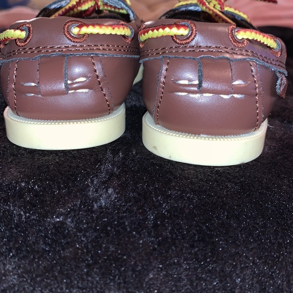 ✨BABY OSHKOSH B’GOSH SHOES ✨ - Picture 7 of 11